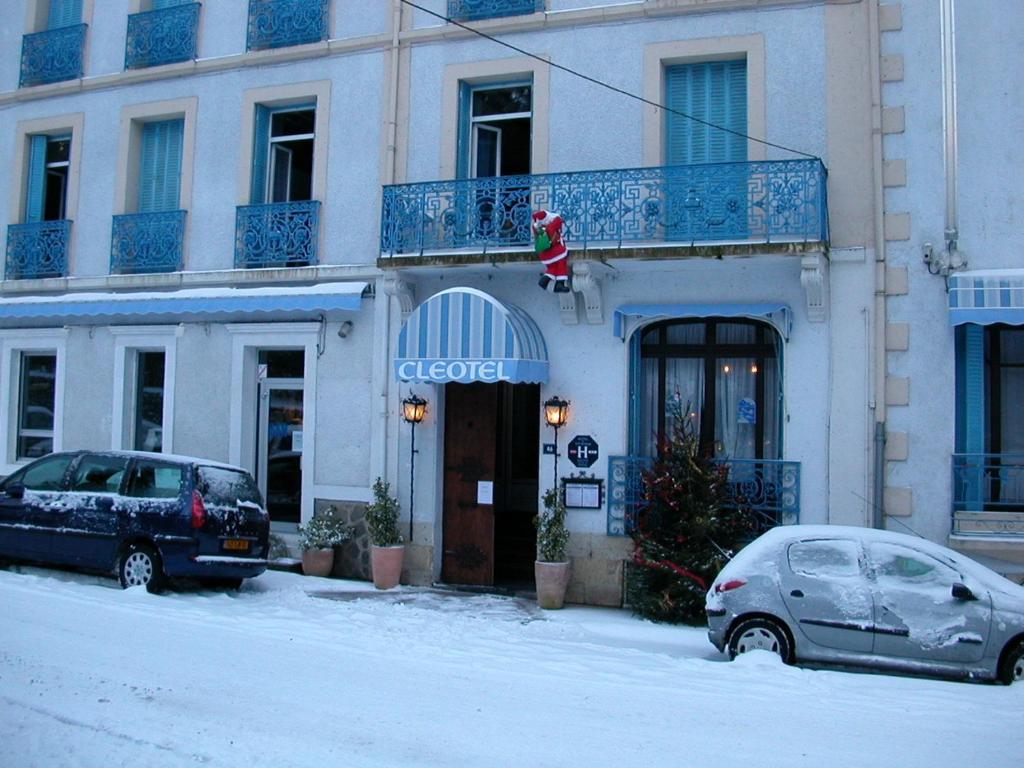 Cleotel La Bourboule Bagian luar foto
